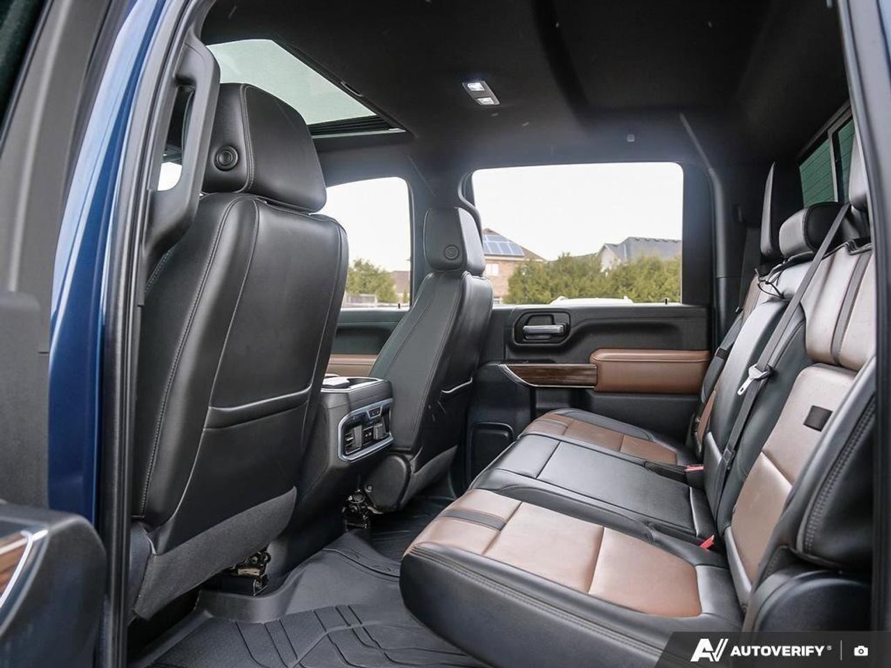 2022 Chevrolet SILVERADO 2500HD High CountryHIGH COUNTRY, 6.6L DURAMAX V8, 4X4, AL Photo