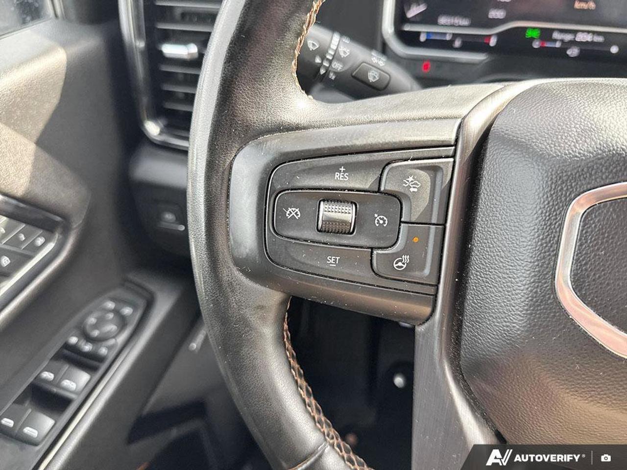 2024 GMC SIERRA 2500HD AT4Trailer Brake Controller   Heated Seats   Remot Photo