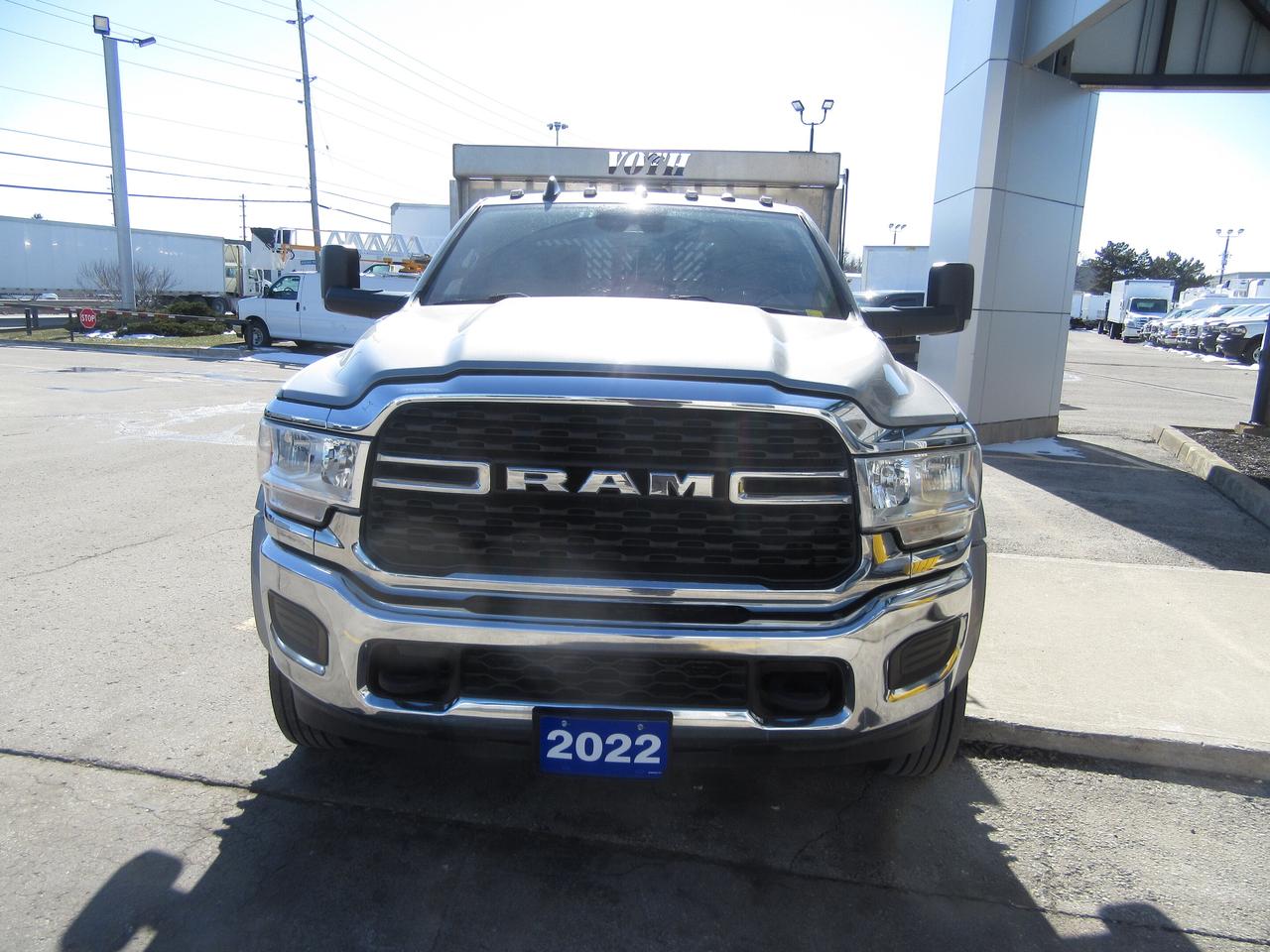 2022 RAM 5500 5500 CREW CAB DIESEL 4X4 12FT DUMP BOX Photo