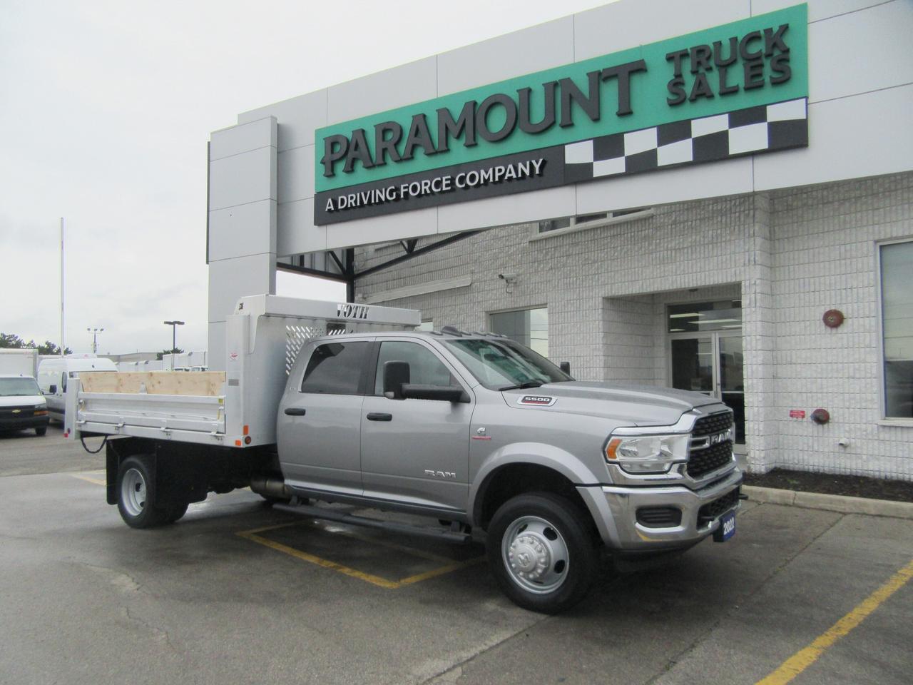 2022 RAM 5500 5500 CREW CAB DIESEL 4X4 12FT DUMP BOX Photo