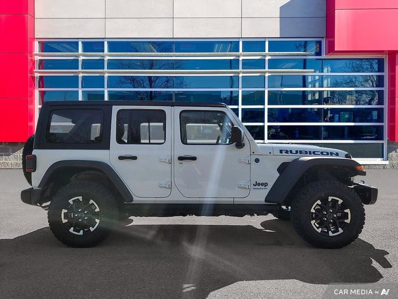 2024 Jeep Wrangler 4xe Rubicon | Winch | Heated Seats | Navigation | Apple Carplay | Android Auto | | Photo