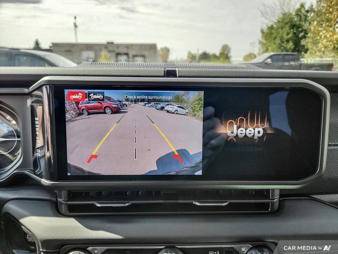 2024 Jeep Wrangler 4xe Rubicon | Winch | Heated Seats | Navigation | Apple Carplay | Android Auto | | Photo