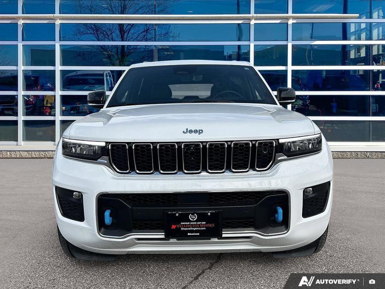 2023 Jeep Grand Cherokee 4xe Overland | Navigation | Leather | Sunroof | Rain Sensing Wipers | Remote Start | Apple Carplay | Photo