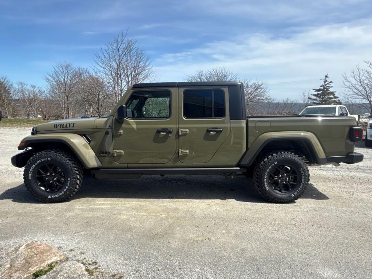 2026 Jeep Gladiator Willy's Photo