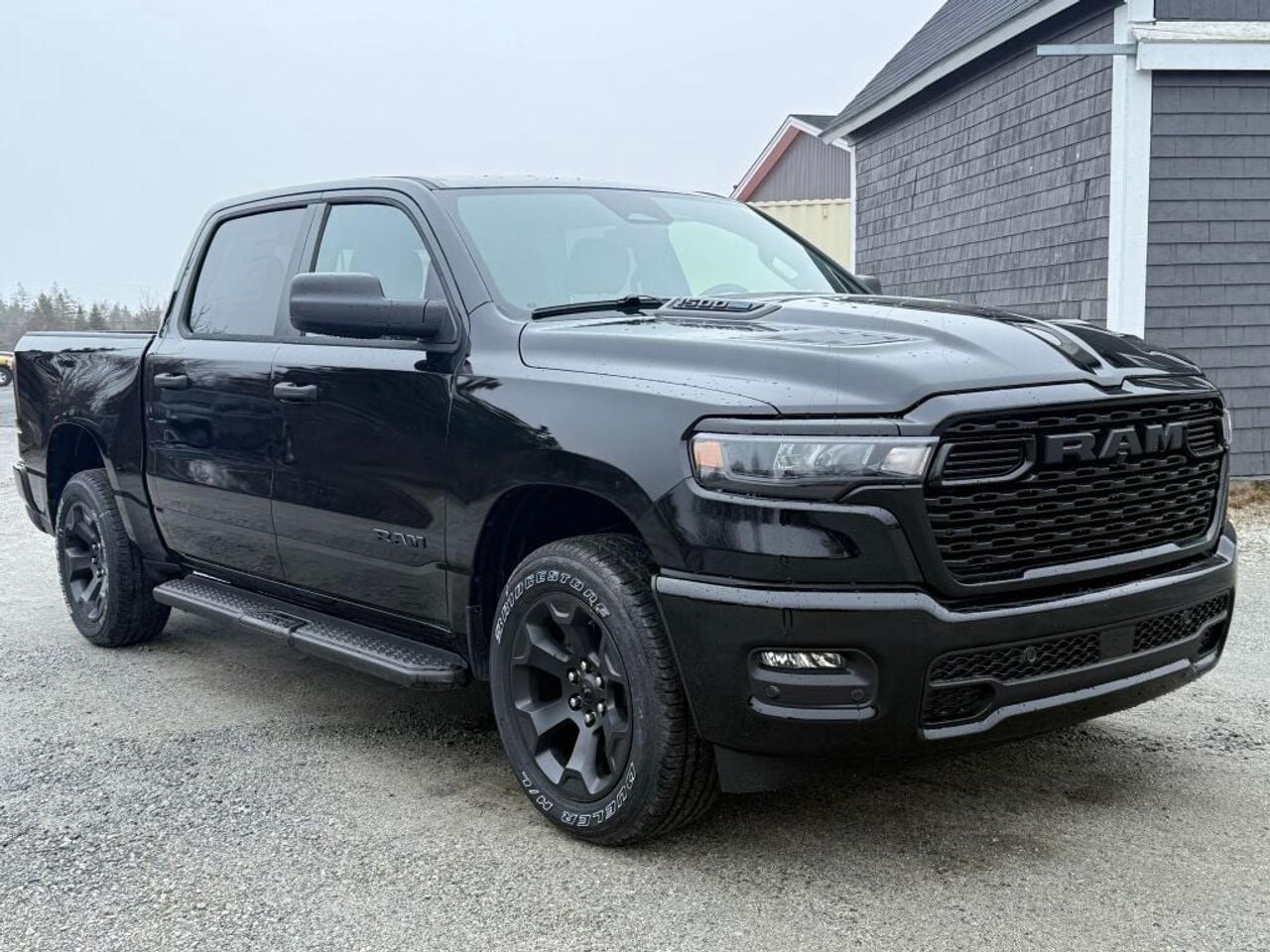 2026 RAM 1500 Express Photo