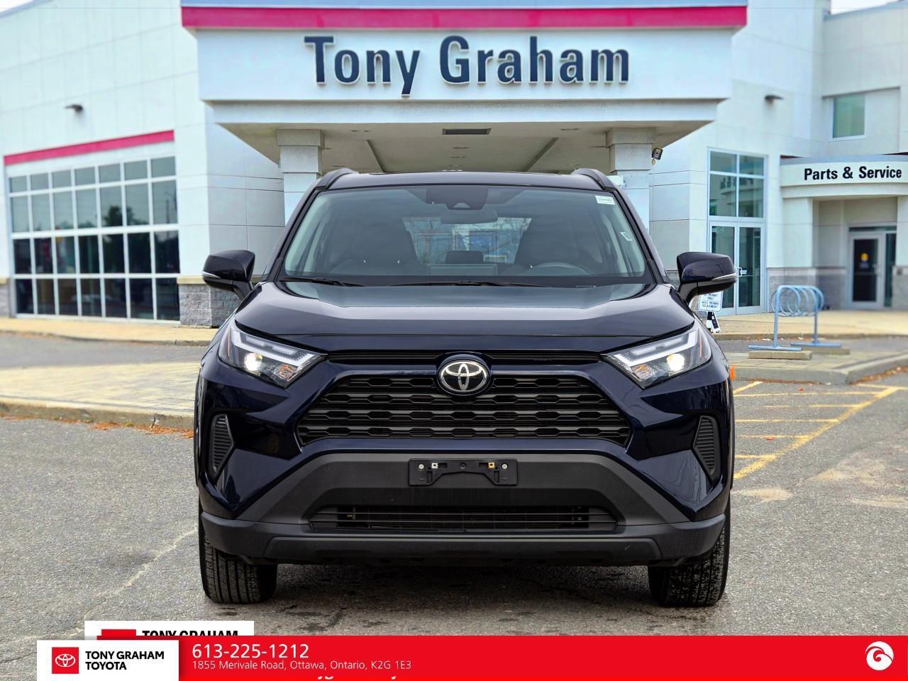 2025 Toyota RAV4 XLE Photo