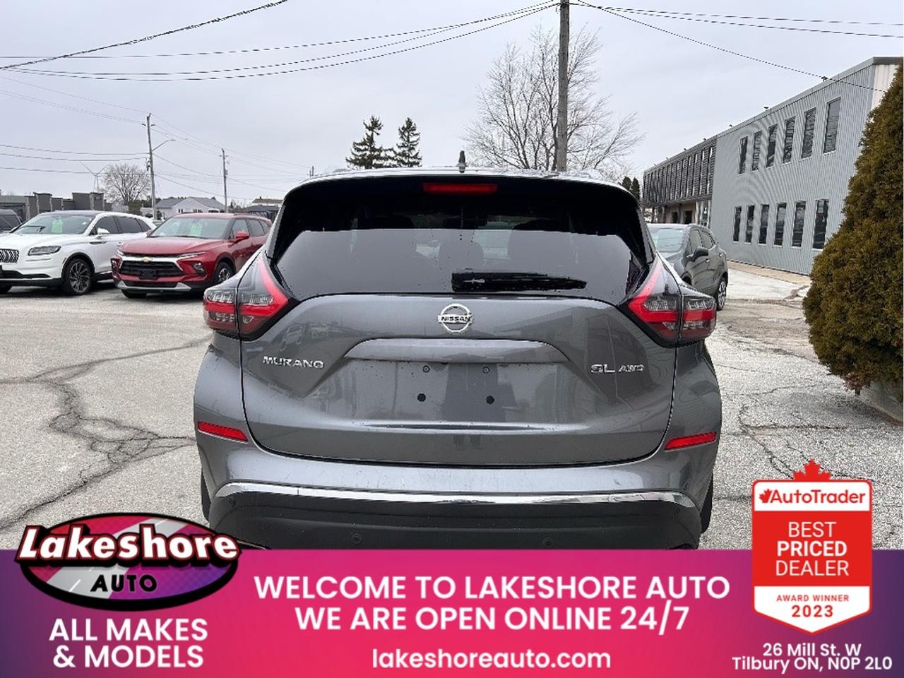2022 Nissan Murano SL Photo2