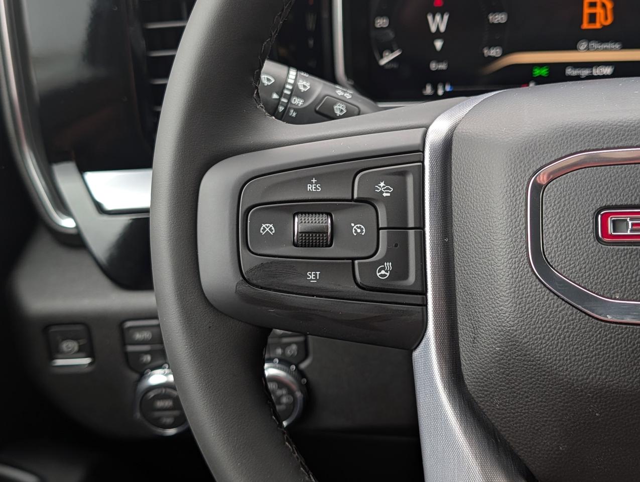 2026 GMC SIERRA 2500HD SLT Photo
