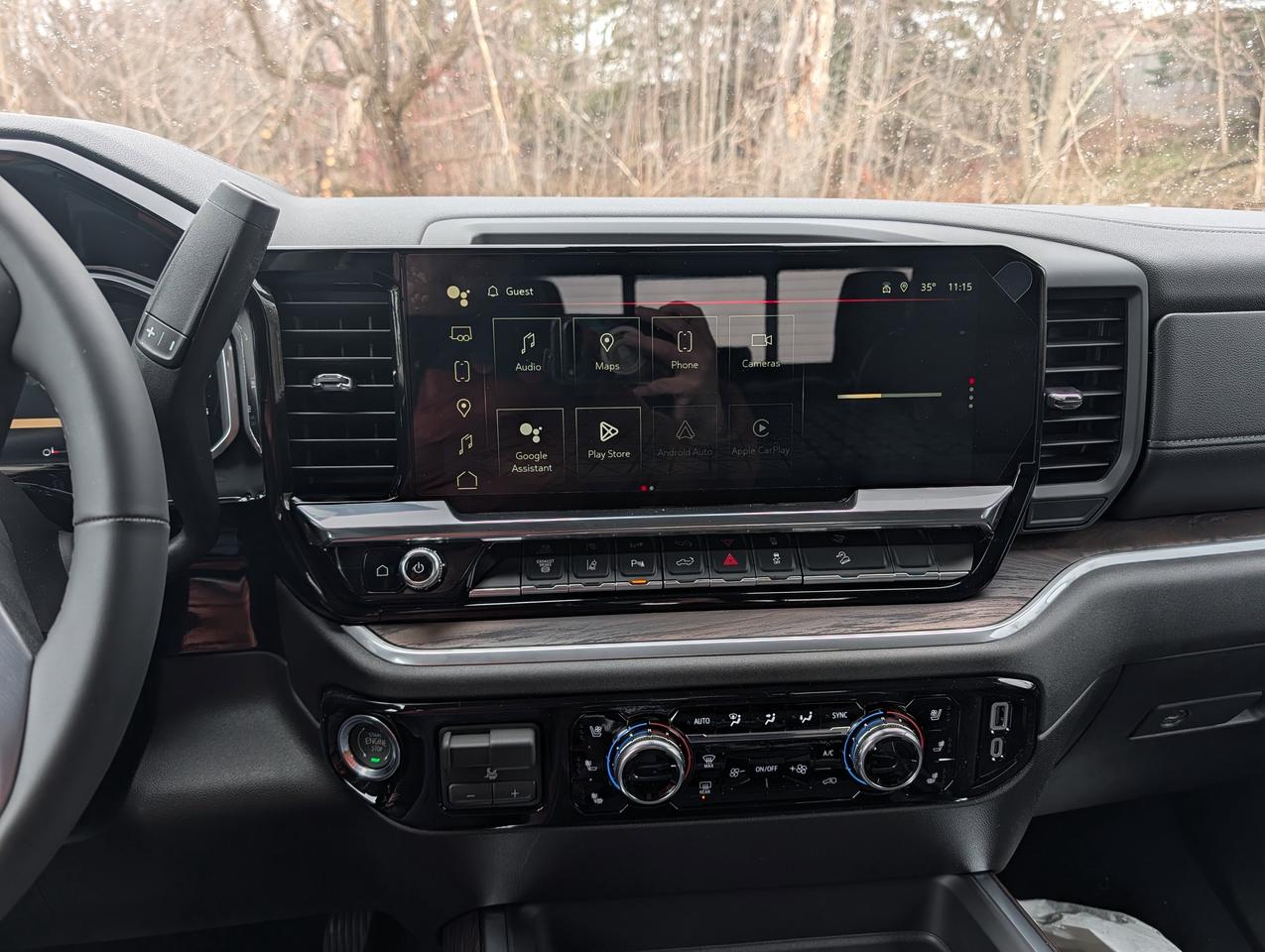 2026 GMC SIERRA 2500HD SLT Photo
