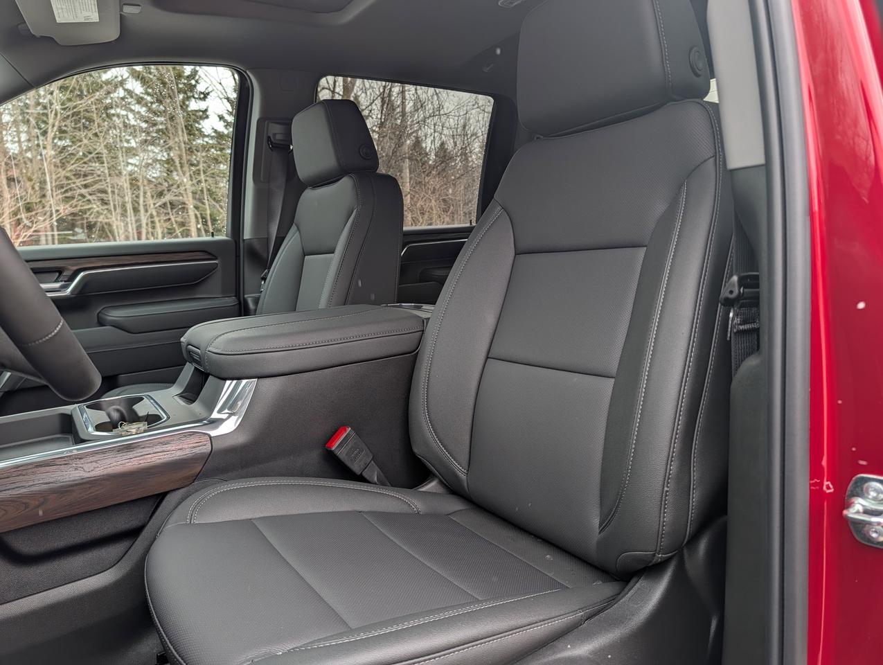 2026 GMC SIERRA 2500HD SLT Photo
