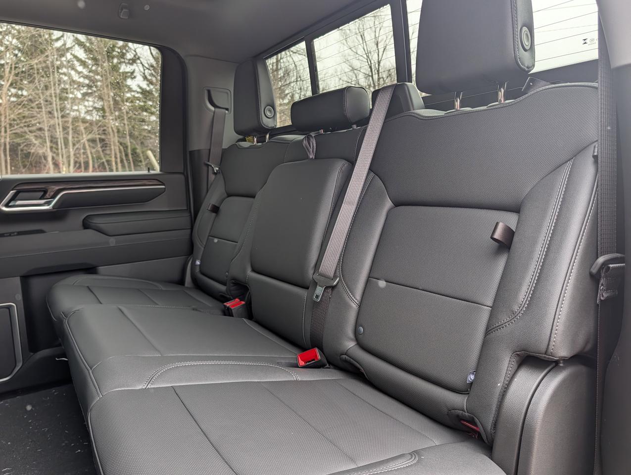 2026 GMC SIERRA 2500HD SLT Photo