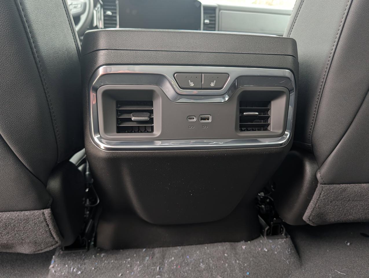 2026 GMC SIERRA 2500HD SLT Photo