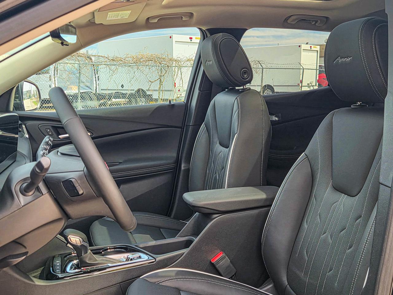 2026 Buick Encore GX Avenir Photo