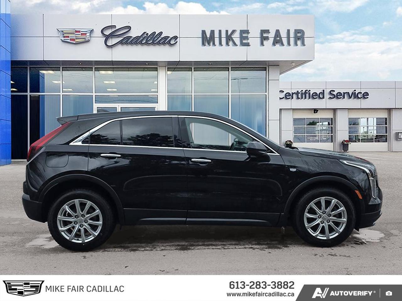 2020 Cadillac XT4 Luxury ONE OWNER! Panoramic Sunroof, Heated and Ventilated Front Seats, Heated Steering Wheel Photo