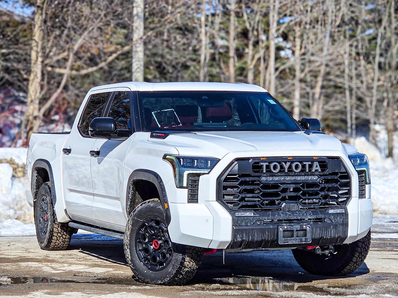 2025 Toyota Tundra LIMITED HYBRID Photo