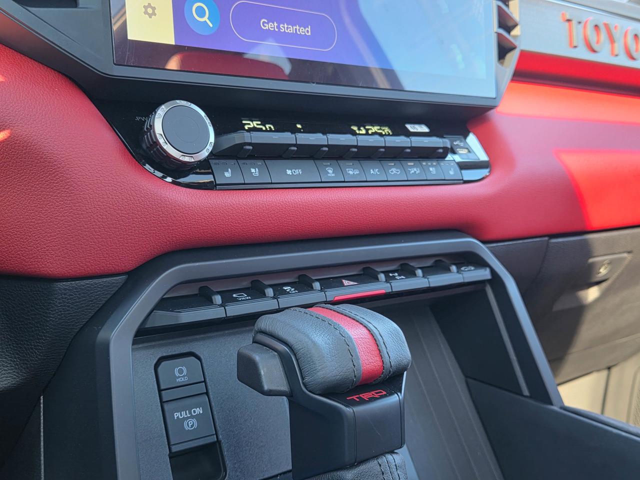 2025 Toyota Tundra LIMITED HYBRID Photo