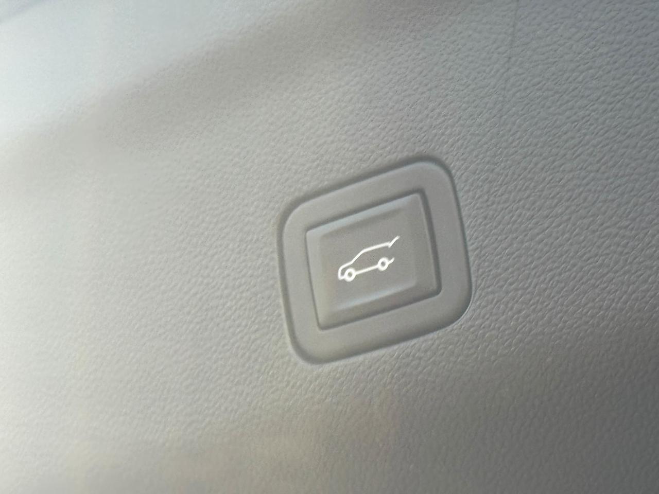 2023 Chevrolet Tahoe LT Photo