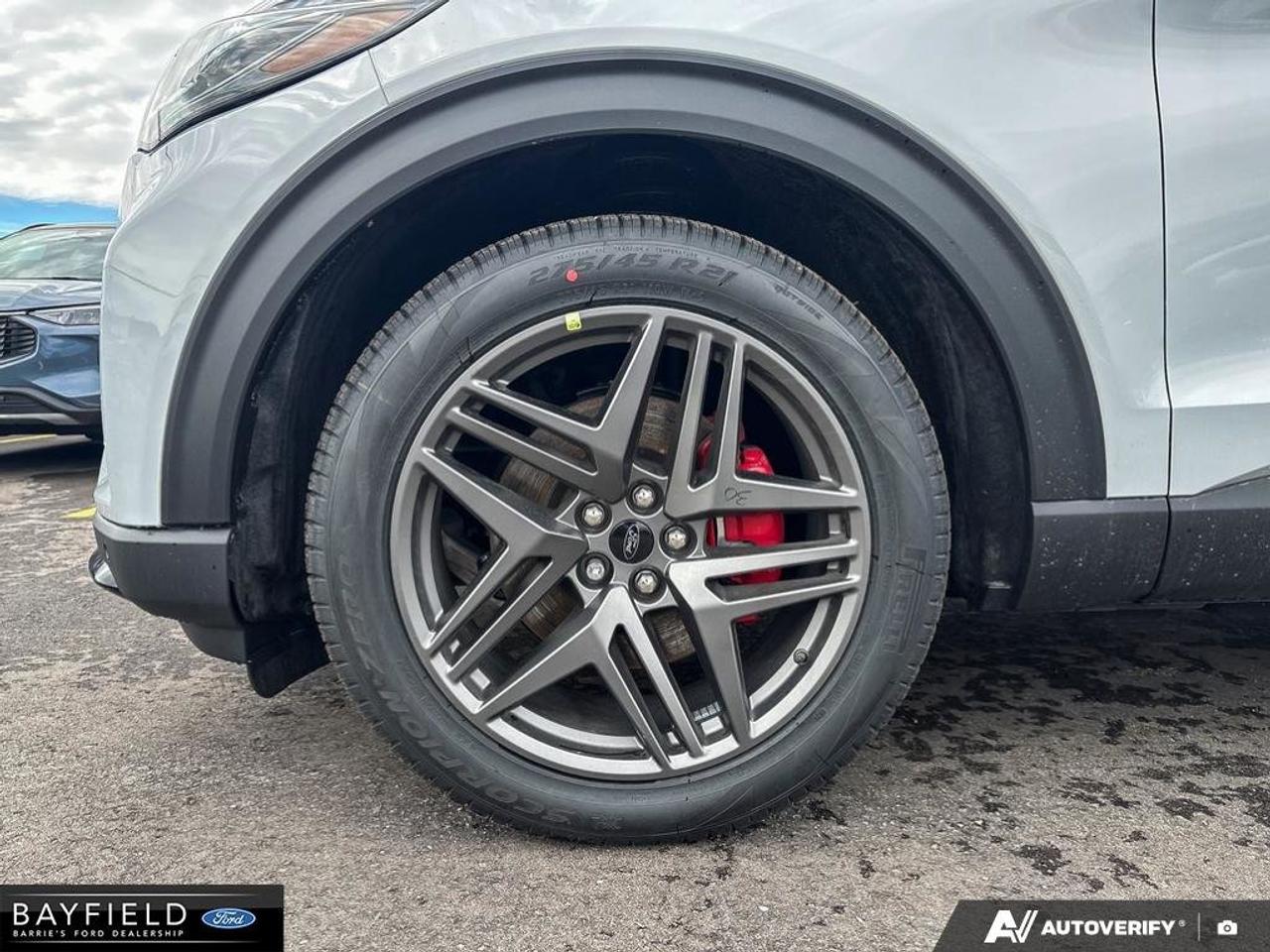 2026 Ford Explorer ST Photo