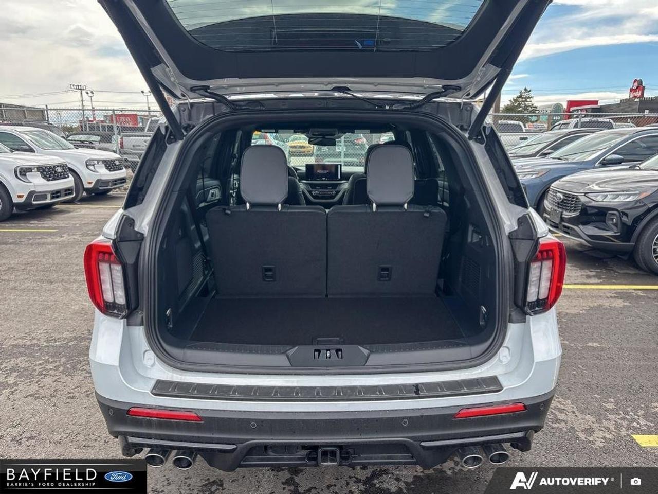 2026 Ford Explorer ST Photo