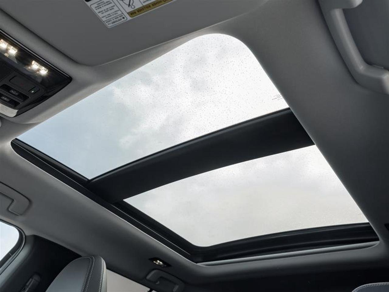 2025 Mitsubishi Outlander GT S-AWC Photo