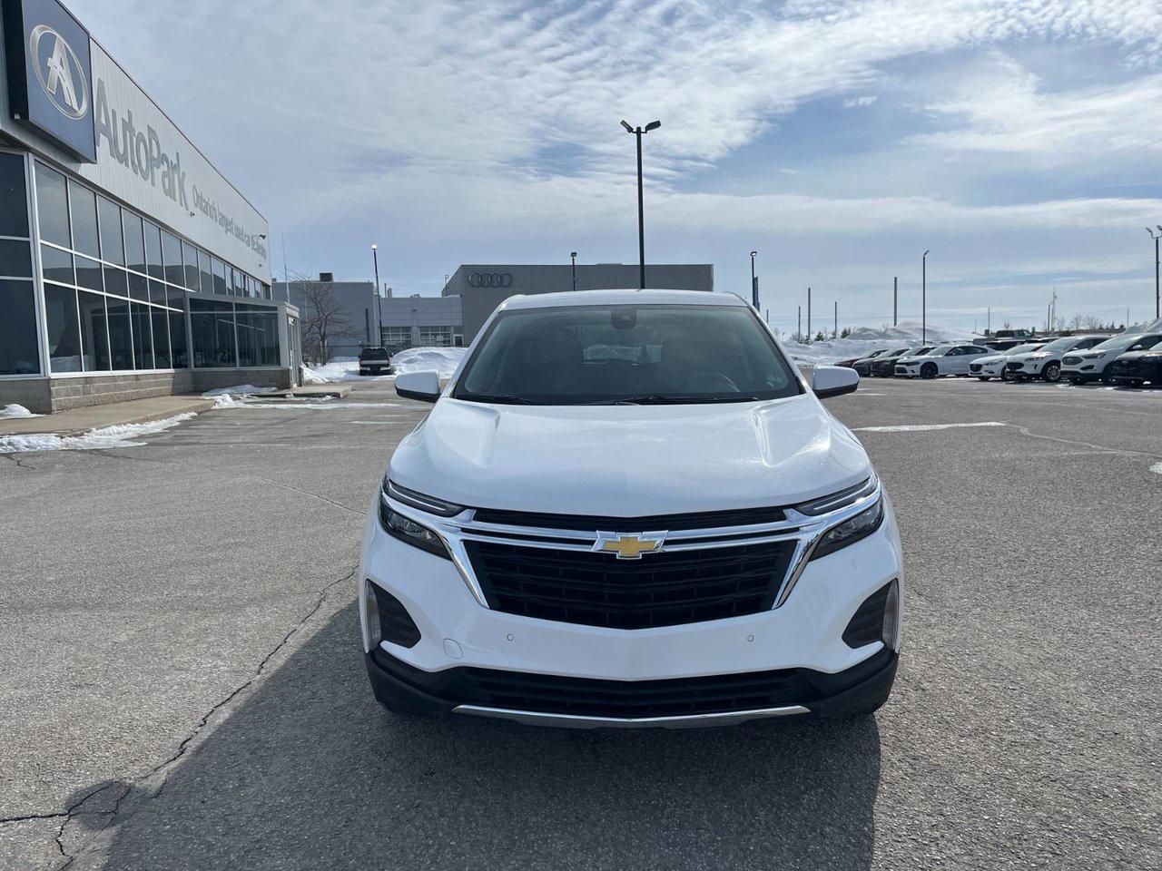 2024 Chevrolet Equinox FWD 4dr LT Photo2