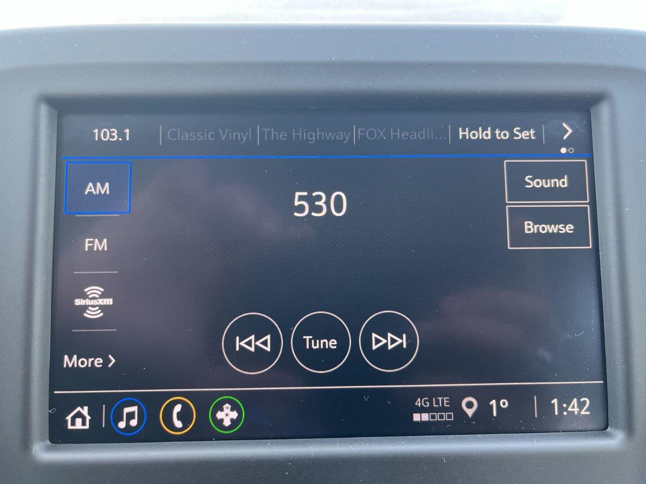 2024 Chevrolet Equinox FWD 4dr LT Photo