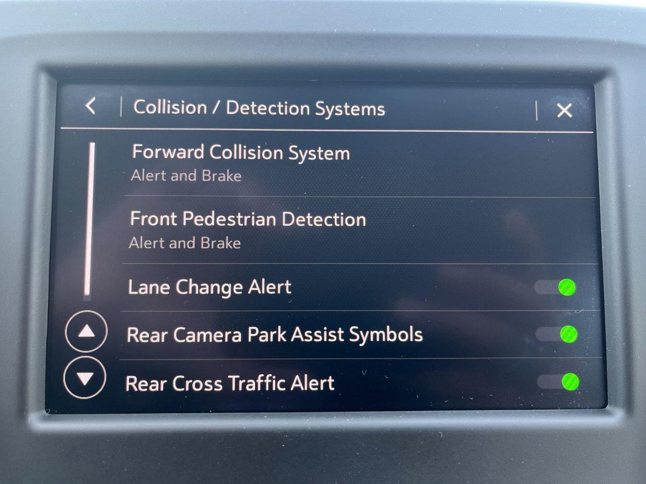 2024 Chevrolet Equinox FWD 4dr LT Photo