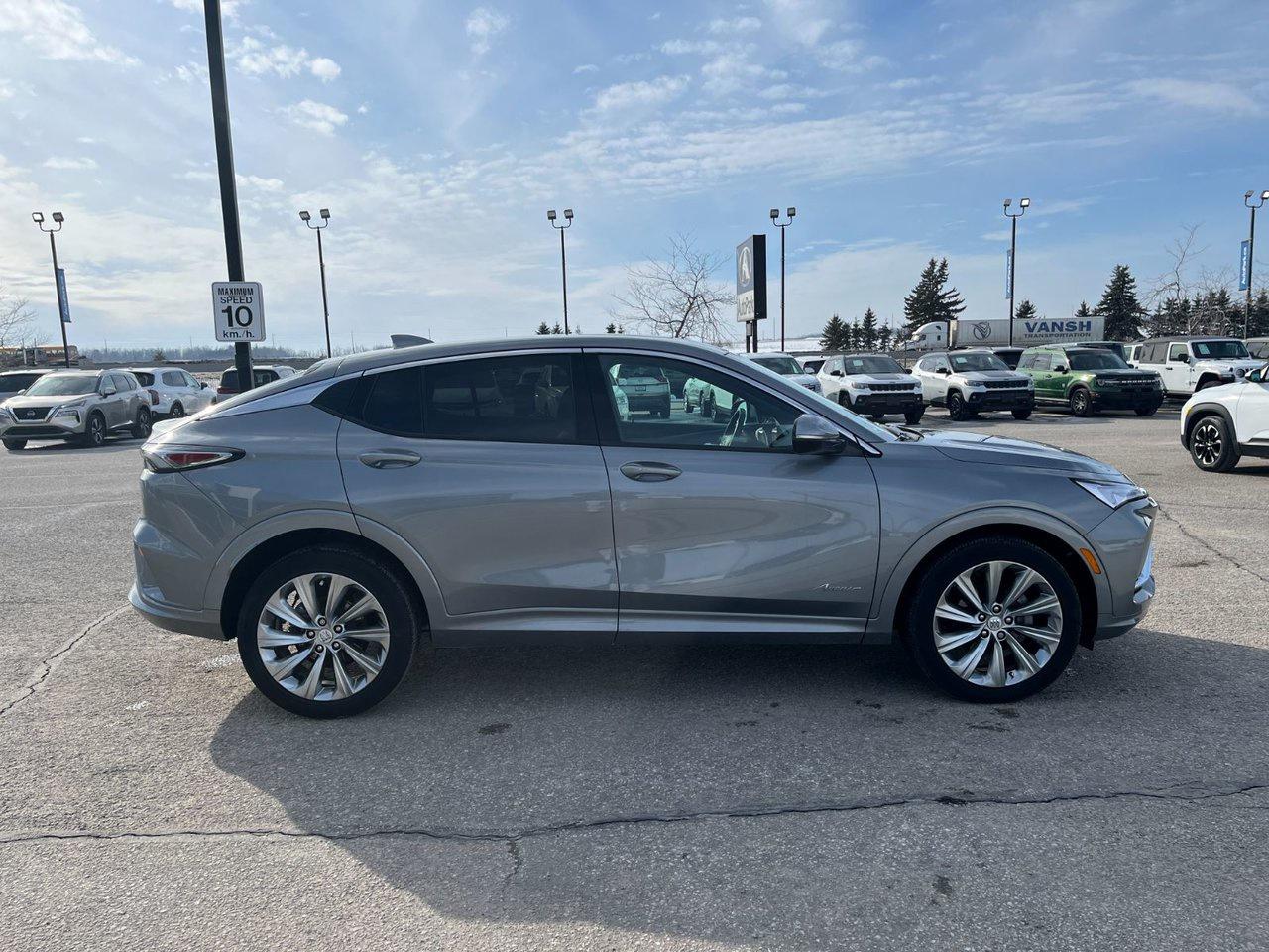 2024 Buick Envista FWD 4dr Avenir Photo