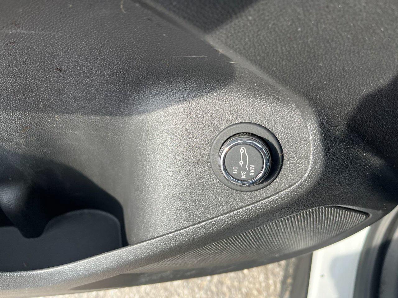 2022 Chevrolet TrailBlazer FWD 4dr LT Photo