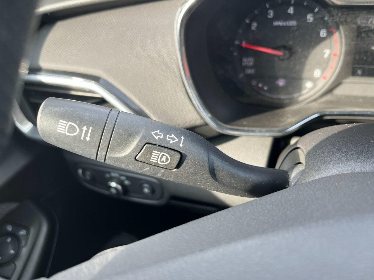 2022 Chevrolet TrailBlazer FWD 4dr LT Photo