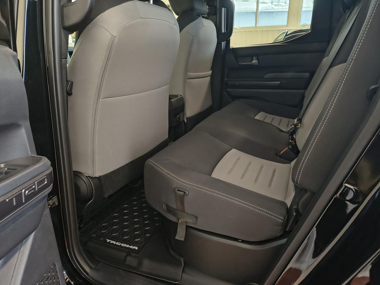 2024 Toyota Tacoma Off Road Photo0