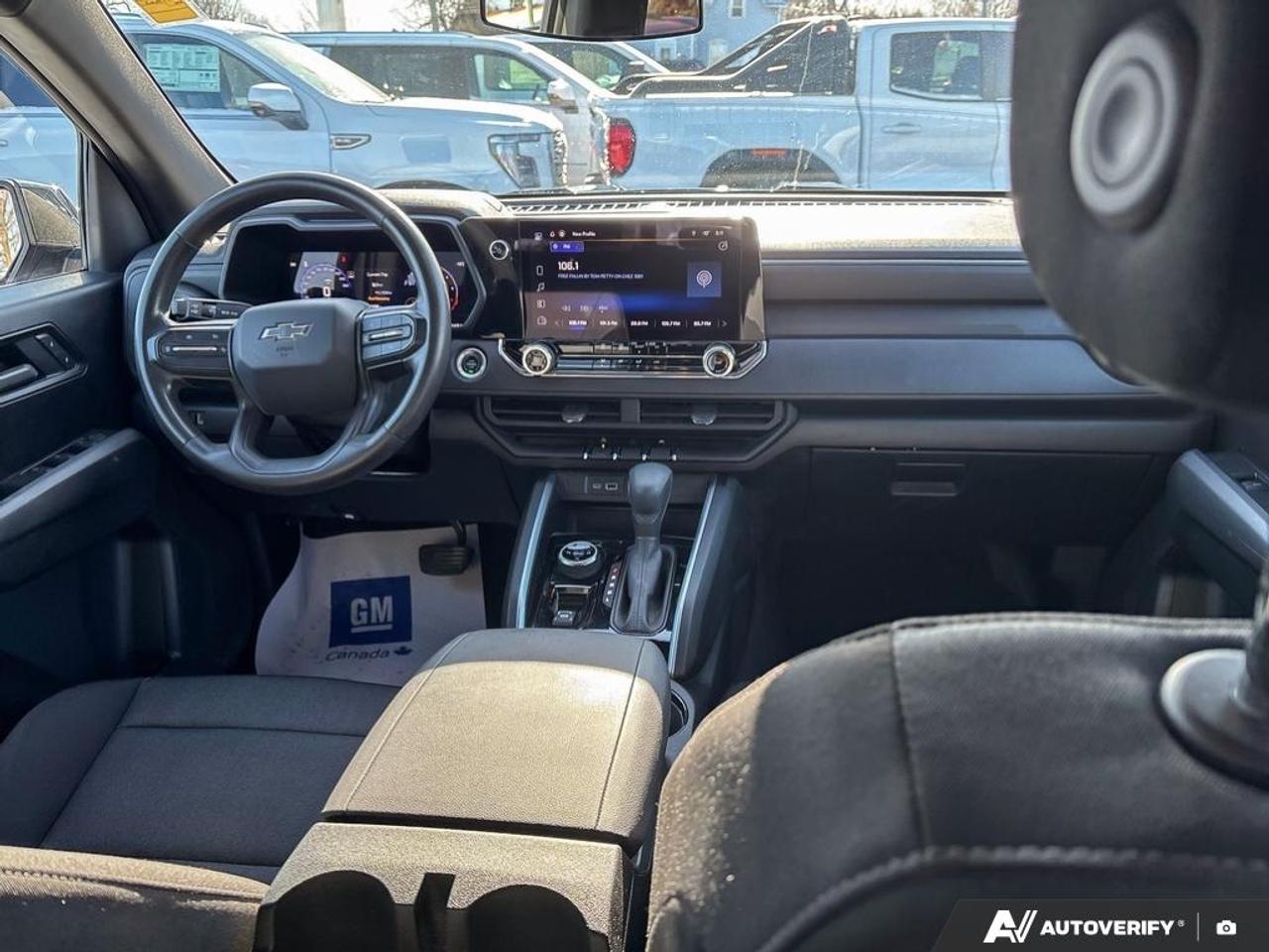 2024 Chevrolet Colorado Trail Boss  -  Apple CarPlay Photo