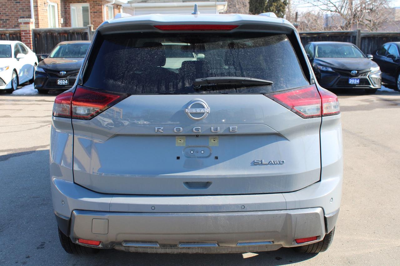 2024 Nissan Rogue SL Photo