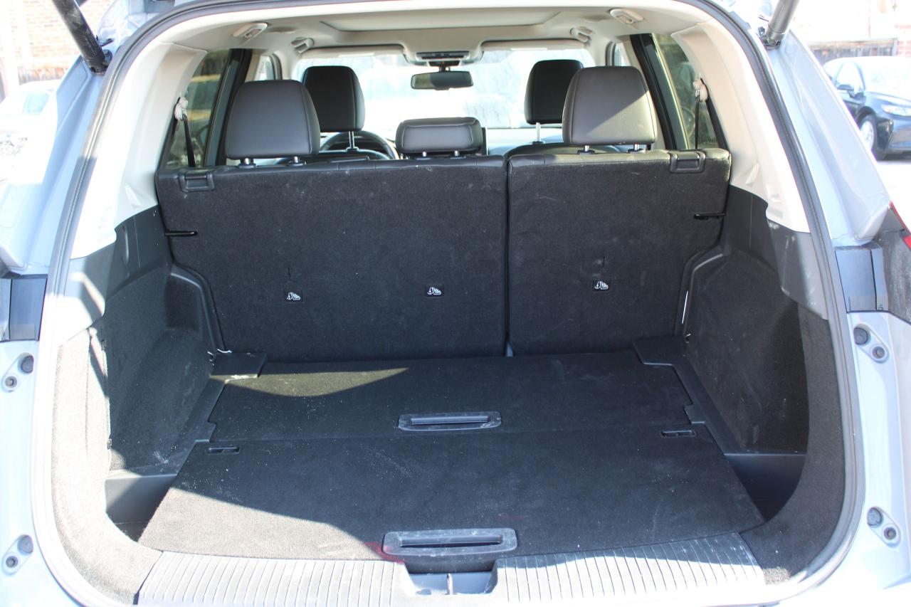 2024 Nissan Rogue SL Photo