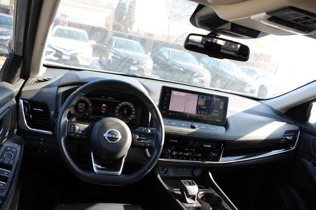 2024 Nissan Rogue SL Photo