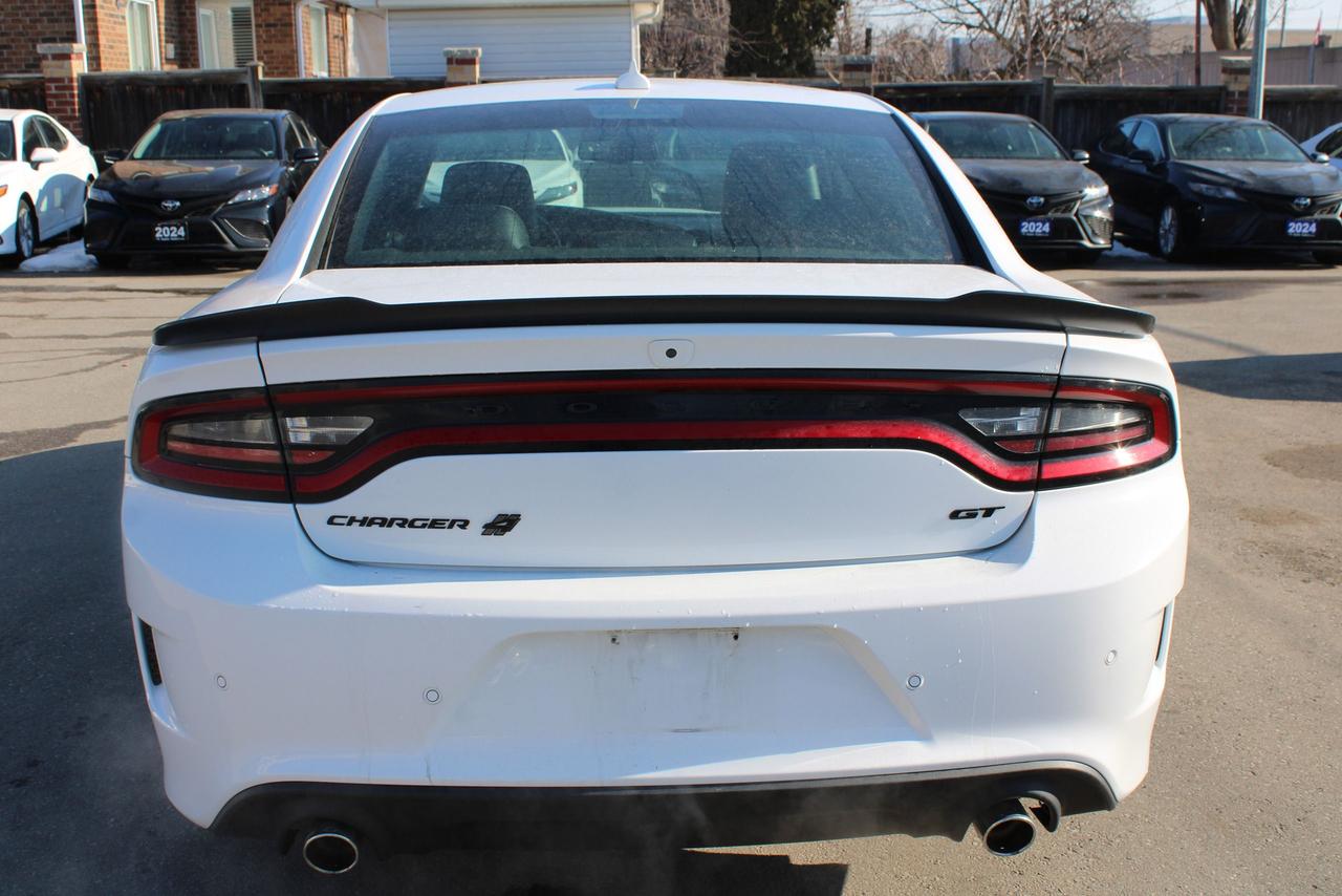 2023 Dodge Charger GT Photo4