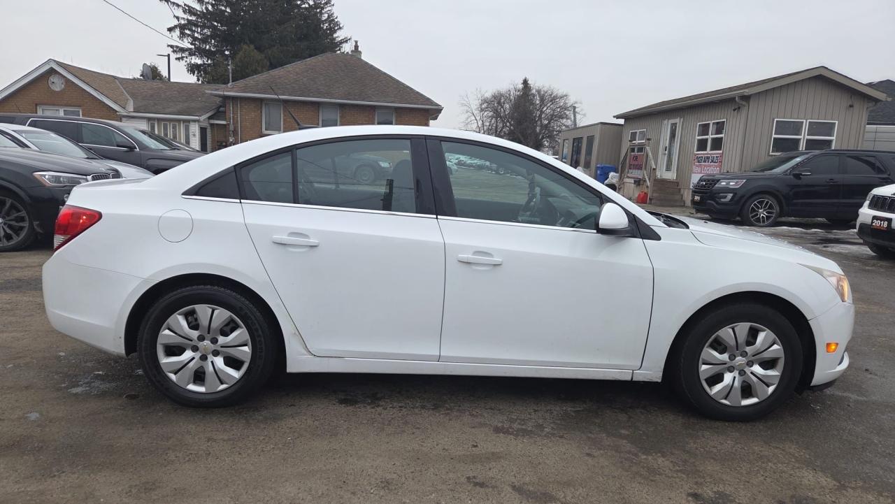 2014 Chevrolet Cruze 1LT, ONLY 124KMS, WELL MAINTAINED, CERTIFIED Photo