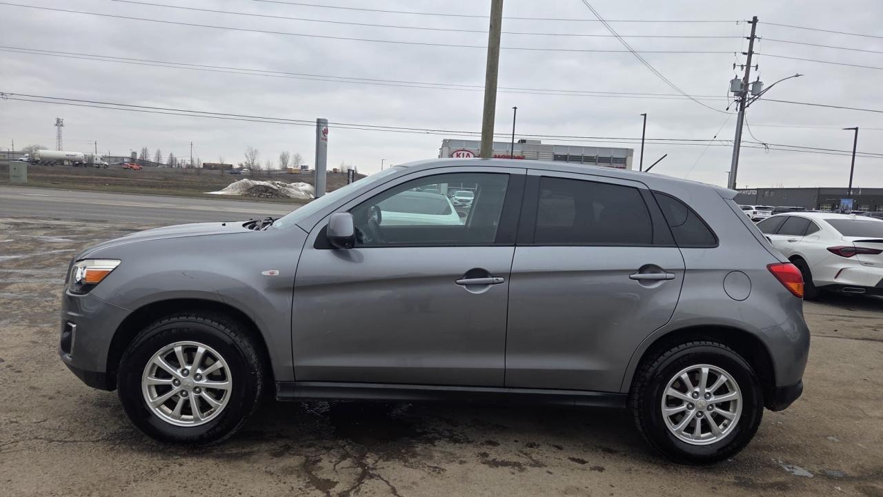 2014 Mitsubishi RVR SE, NO ACCIDENTS, ONLY 72KMS, 4WD, CERTIFIED Photo