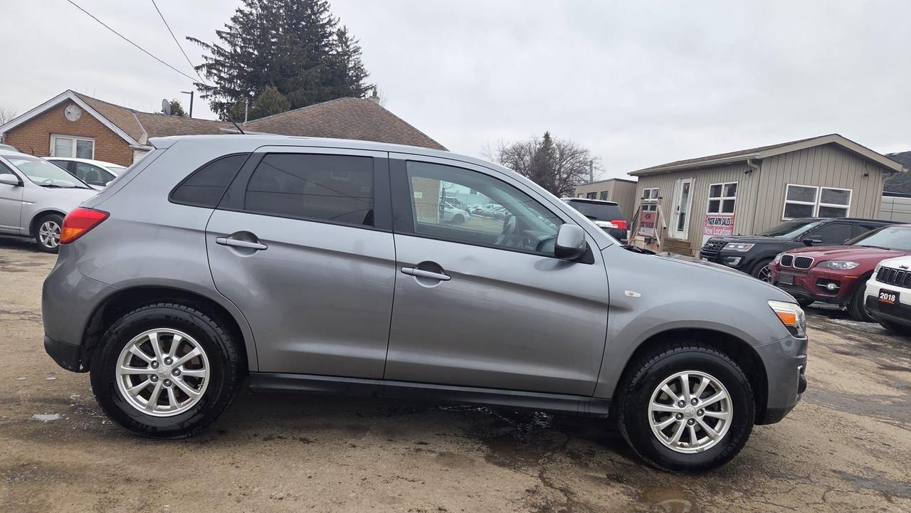 2014 Mitsubishi RVR SE, NO ACCIDENTS, ONLY 72KMS, 4WD, CERTIFIED Photo