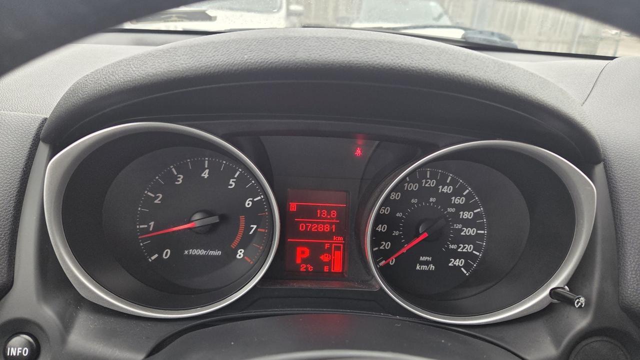 2014 Mitsubishi RVR SE, NO ACCIDENTS, ONLY 72KMS, 4WD, CERTIFIED Photo