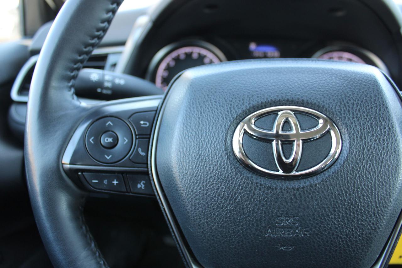 2024 Toyota Camry SE Photo