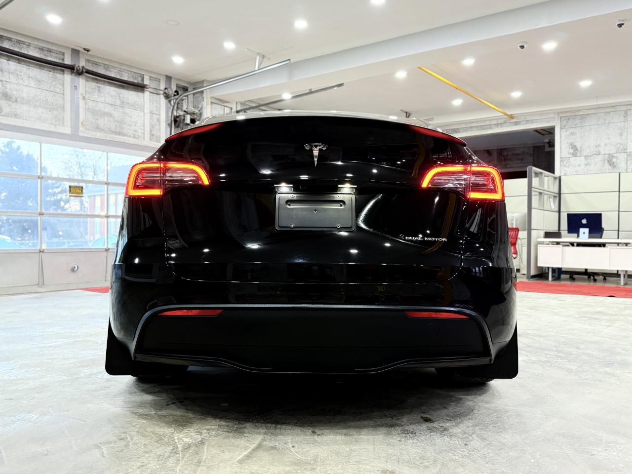 2022 Tesla Model Y PERFORMANCE Photo