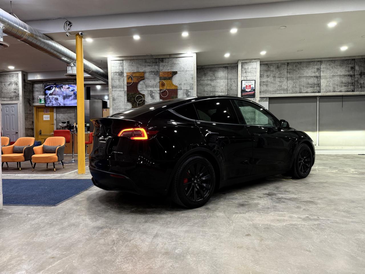 2022 Tesla Model Y PERFORMANCE Photo