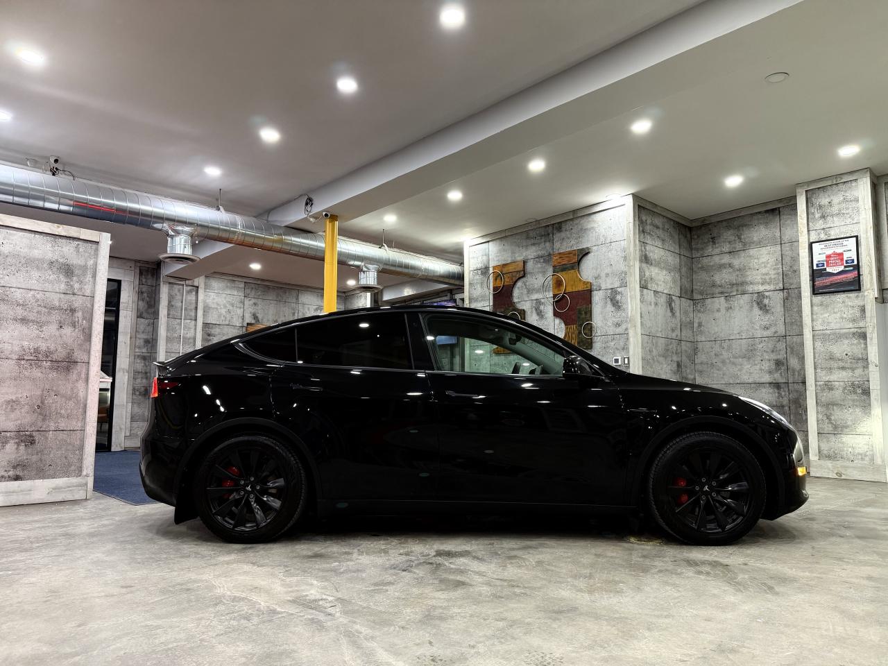 2022 Tesla Model Y PERFORMANCE Photo