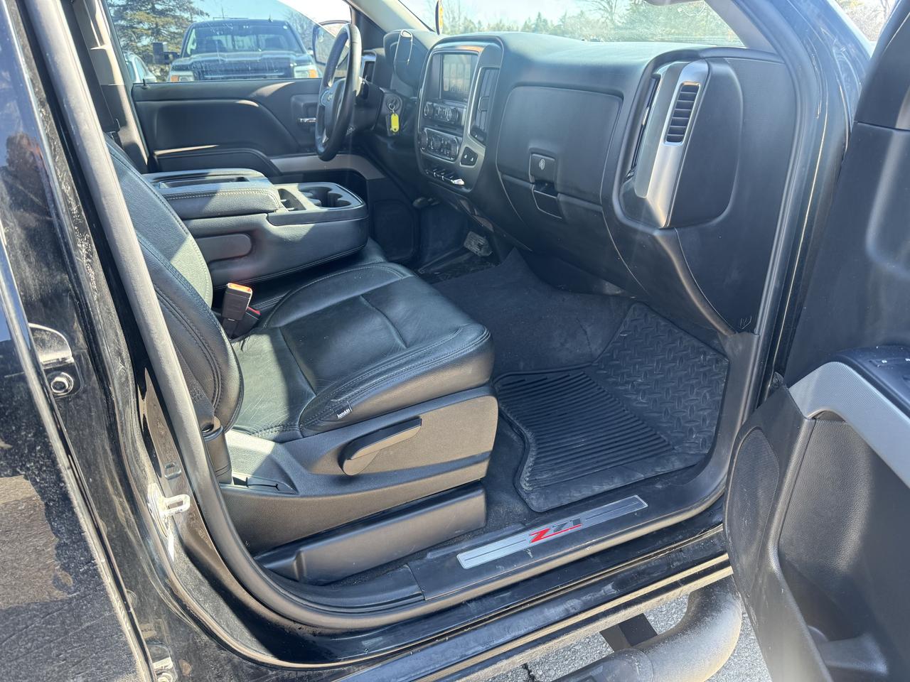 2018 Chevrolet Silverado 1500 LT Photo