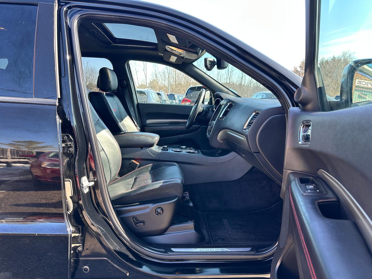 2017 Dodge Durango R/T AWD 5.7L HTD/CLD Leather Sunroof NAV 7Pass XM Photo