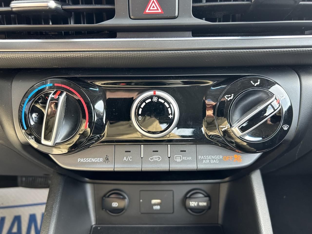 2023 Hyundai KONA 2.0L Preferred FWD  -  Heated Seats Photo