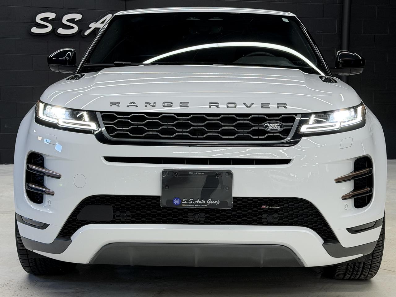 2022 Land Rover Range Rover Evoque R-DYNAMIC|NAV|PANO|LKA|BSM|FCW|ONE OWNER| Photo