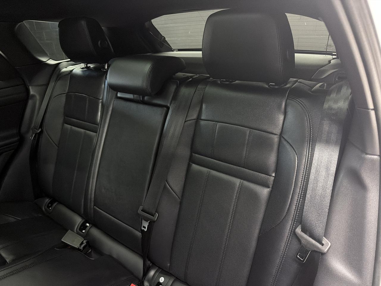 2022 Land Rover Range Rover Evoque R-DYNAMIC|NAV|PANO|LKA|BSM|FCW|ONE OWNER| Photo