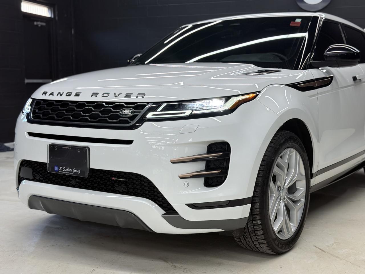 2022 Land Rover Range Rover Evoque R-DYNAMIC|NAV|PANO|LKA|BSM|FCW|ONE OWNER| Photo